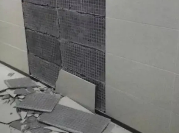 罗源瓷砖空鼓维修公司分享下罗源墙砖松动维修的知识